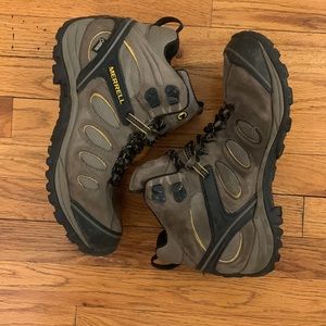 Merrell hiking boots used size 11.5